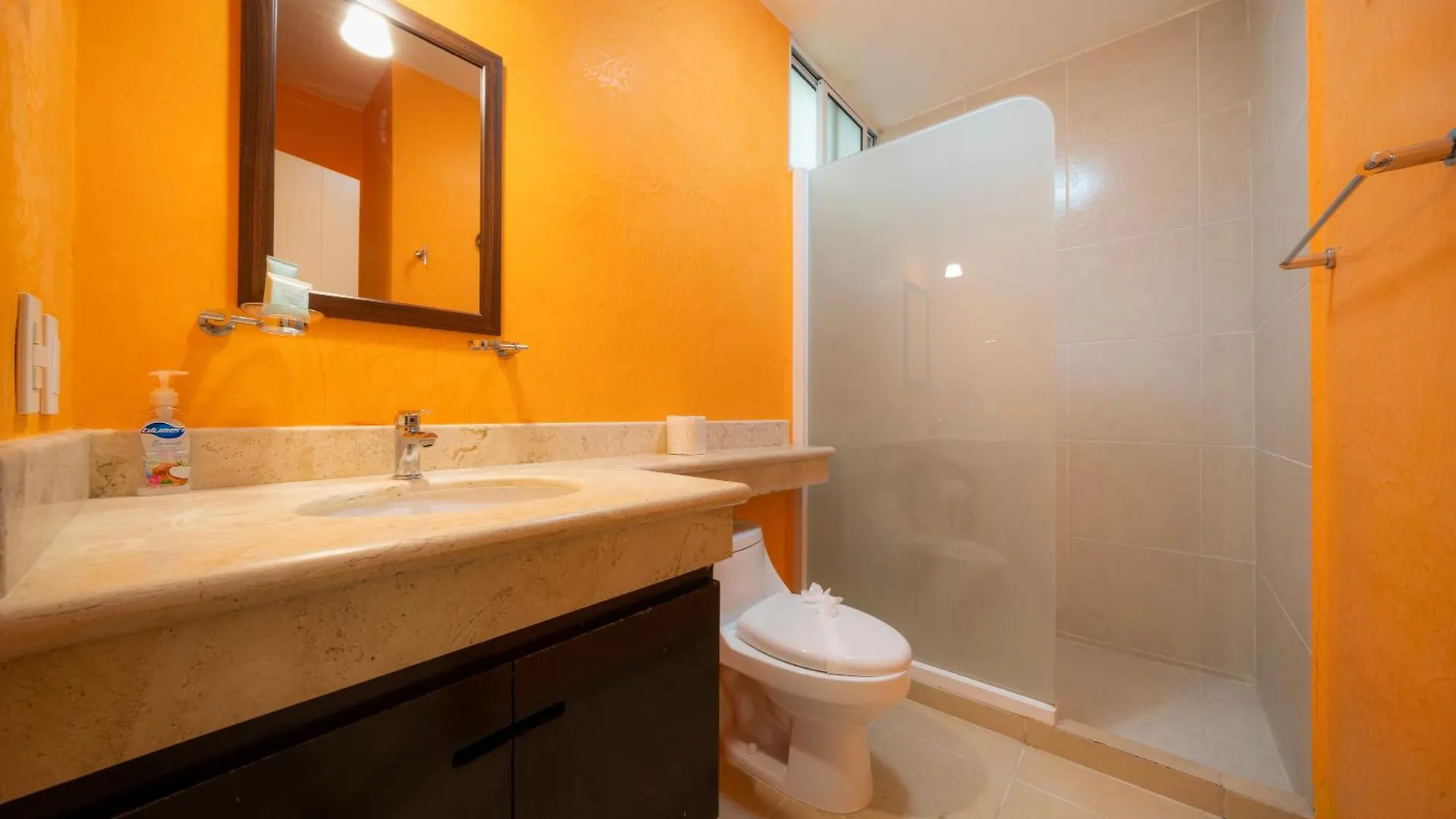 Apartment Peregrina - 3 Bedroom Condo In Center Of Playa Del Carmen